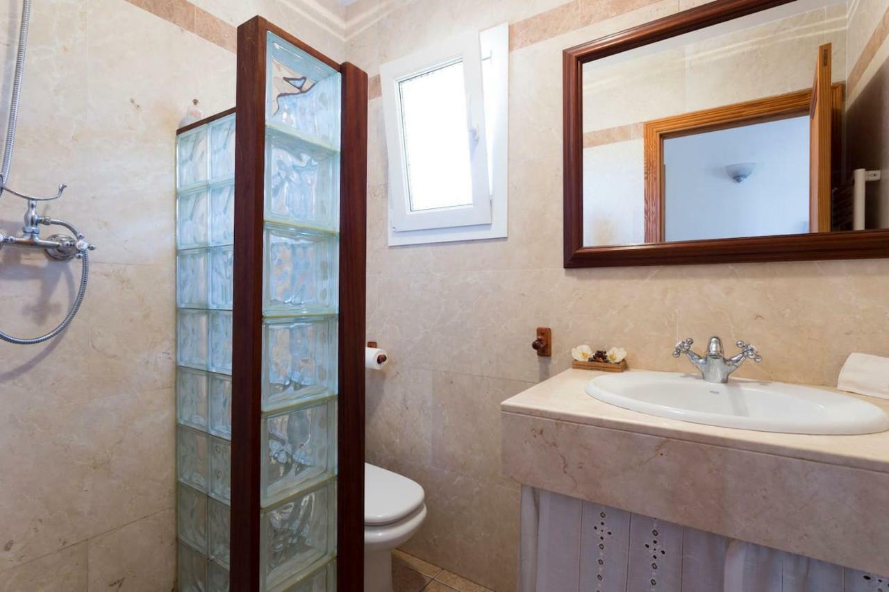 Home In Tramuntana Port des Canonge エクステリア 写真