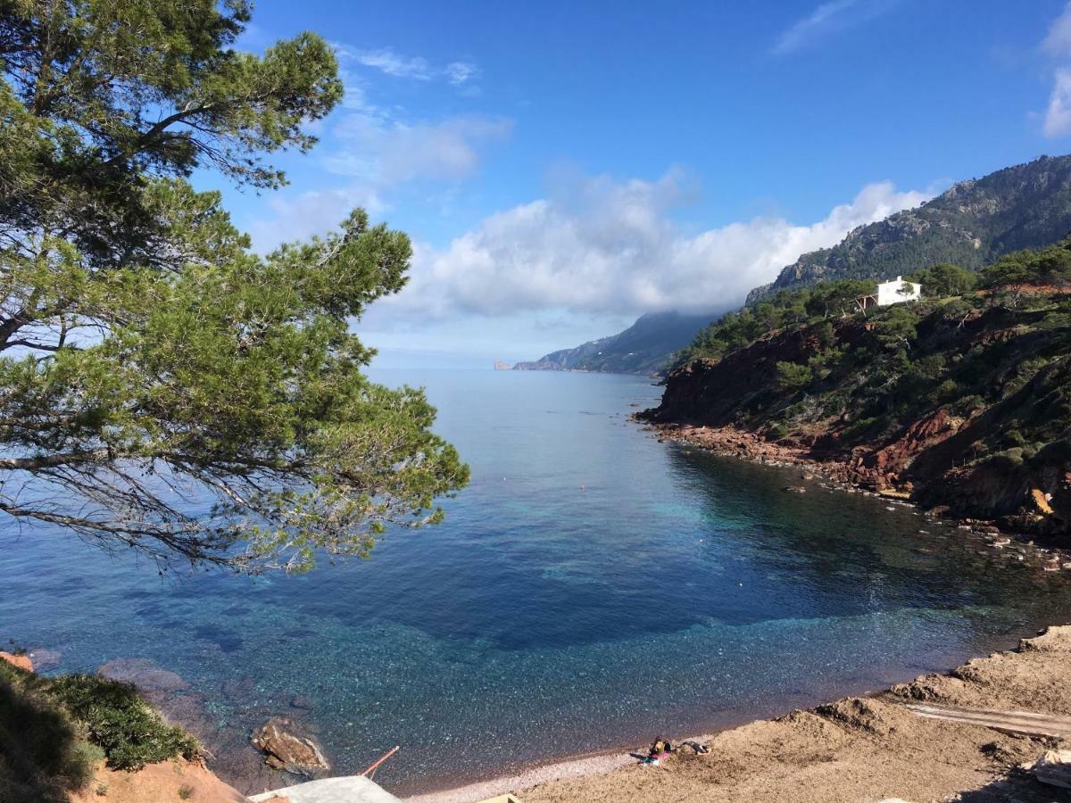 Home In Tramuntana Port des Canonge エクステリア 写真